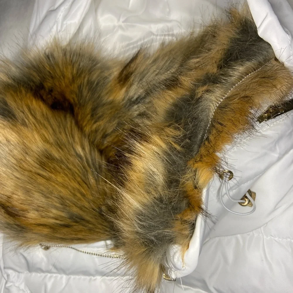 White Puffer Jacket with Faux Fur hood - Picture 7 of 8
